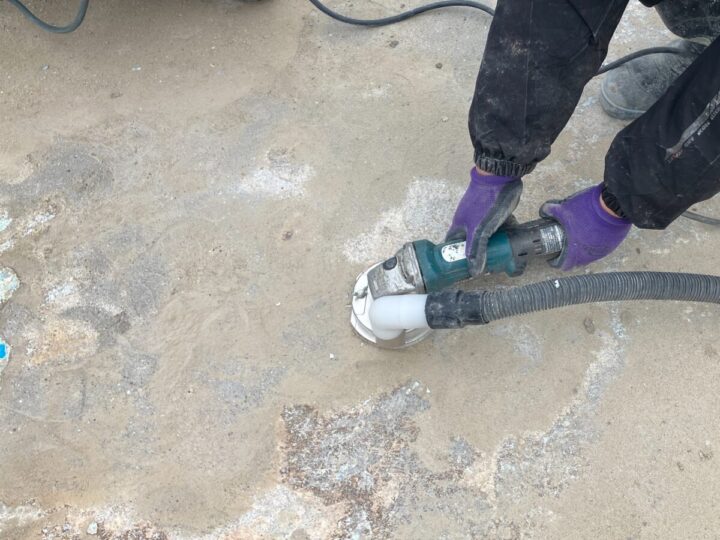 プール塗装・下地処理