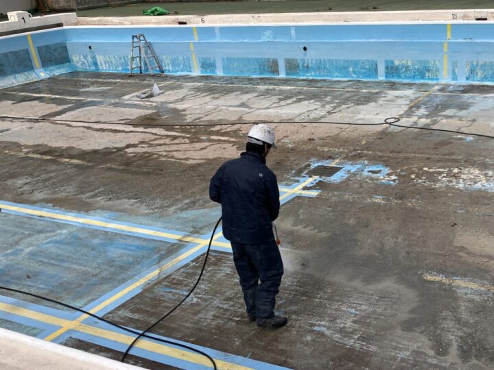 ブール・プールサイド塗装