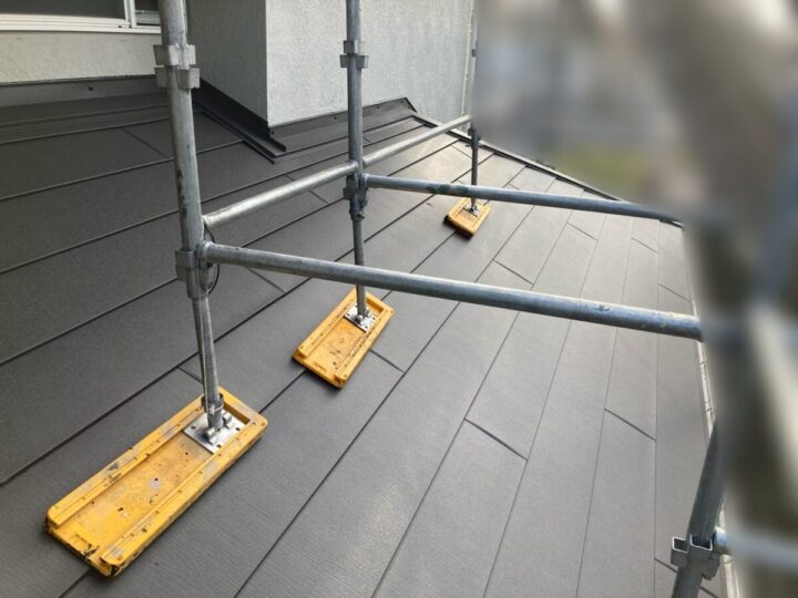 屋根カバー工事